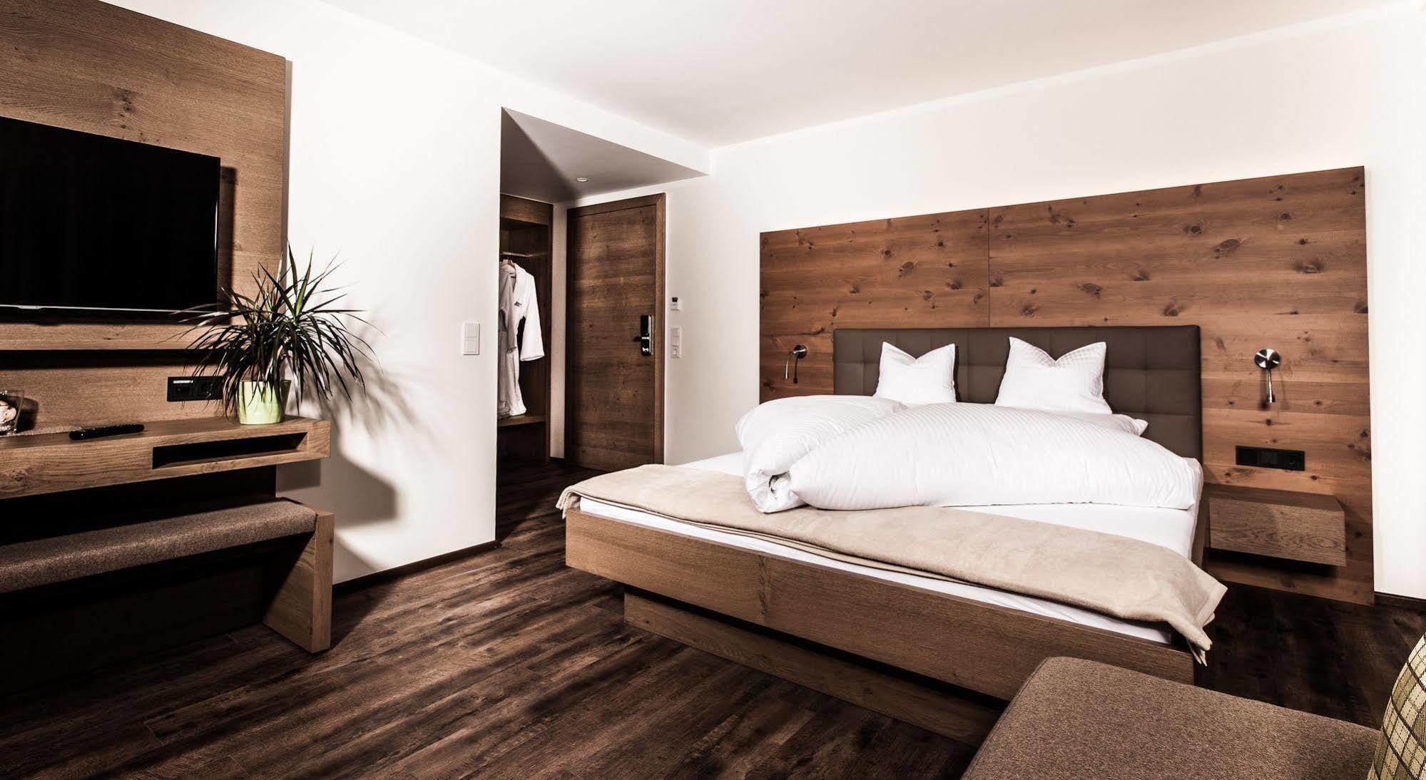Aktivhotel Tuxerhof Zell am Ziller Exterior foto